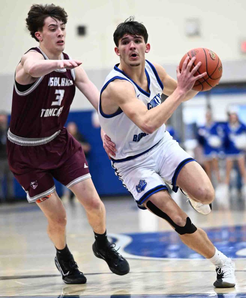 A man for all seasons – Burnett wins Wah Wah Jones award as state’s best multi-sport athlete